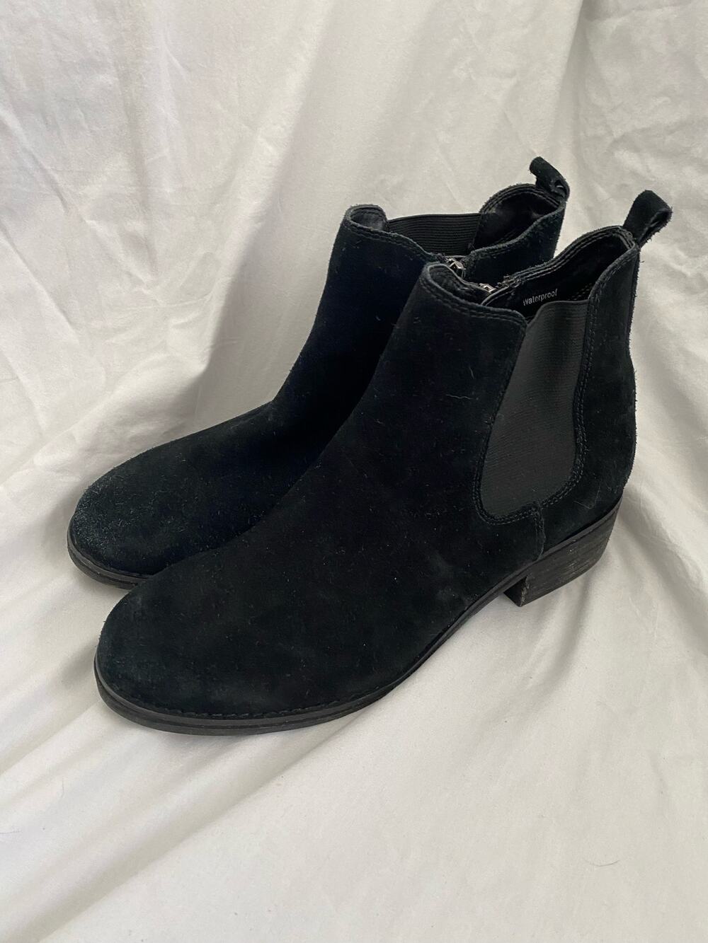 Aqua College Waterproof Black Suede Leather Ankle Boots Siz 8.5